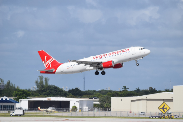 Airbus A320-214